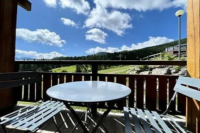 DBAC22 – 2-ZIMMER-WOHNUNG – BALKON – 6 SCHLAF...