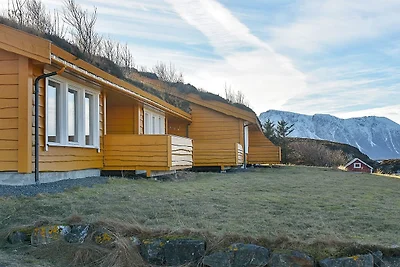 6 Personen Ferienhaus in Aukra