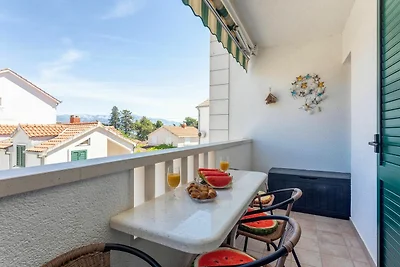 Apartment Zara - Two Bedroom Apartment with B...