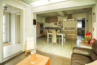Bequemes Ferienhaus in Geetbets mit Garten
