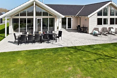 18 Personen Ferienhaus in Hasselberg