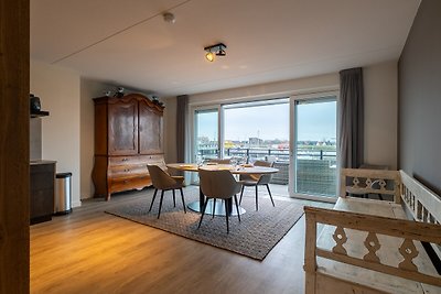 Modernes Apartment mit Hafenblick