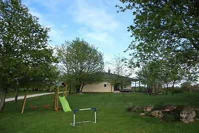 Casa vacanze a Zminj con piscina