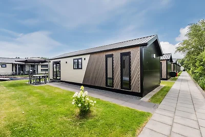 Leuk en gezellig chalet met ac en sloep