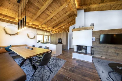 Chalet in Neukirchen bij Skilift