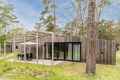 Chalet nabij Eindhoven in groene omgeving