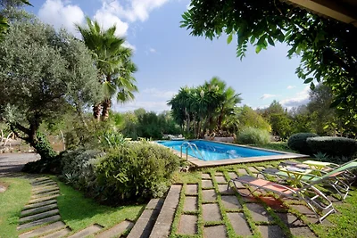 Traditionelle Villa mit Pool in Pollensa