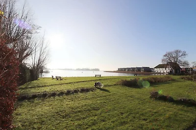 Sonnige Wohnung direkt am Heegermeer