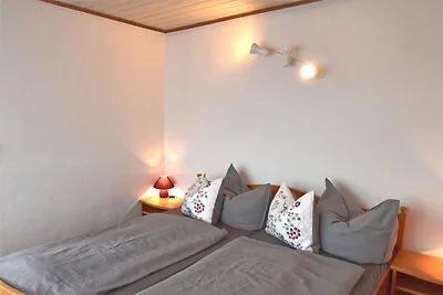 Incantevole bungalow con giardino a Tabarz