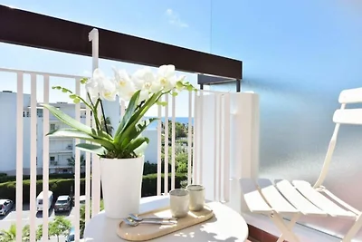 Apartment in Golfe-Juan mit Meerblick