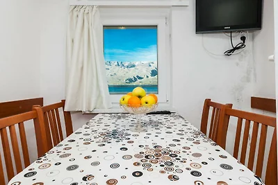 Cozy Apartments in Zadar with Sea and Mountai...