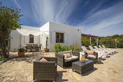 Villa mit 3 Schlafzimmern und Pool in Sant...