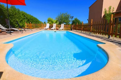 Haus in Campos mit Pool in der Nähe von Cala...