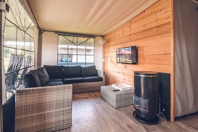 Luxuriöses Glamping in einer Zeltlodge