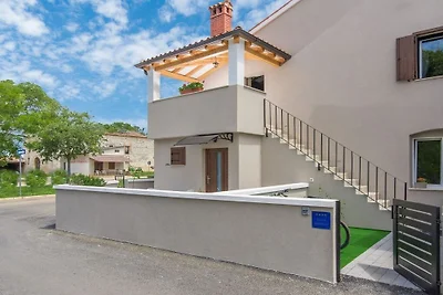 Romano con vista mare