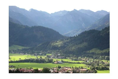Imne in the Gottstein House