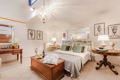 Villa vicino Lucca con vista vigneti