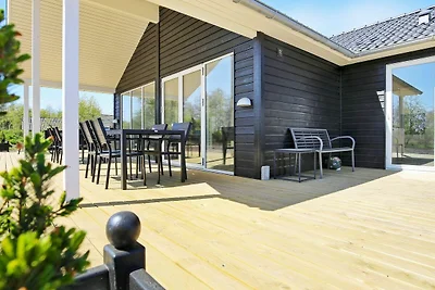 8 Personen Ferienhaus in Væggerløse