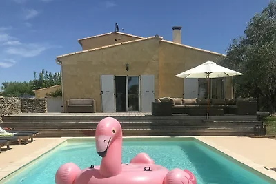 Élégante villa avec piscine privée dans le su...