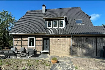 Moderne Ferienwohnung mit Terrasse