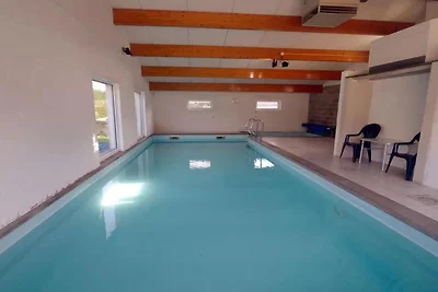 Sonniges Ferienhaus mit Pool