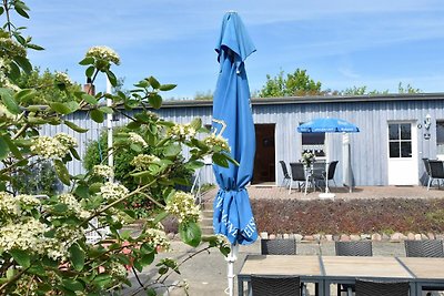 Charmante Ferienwohnung mit Garten in Wiek