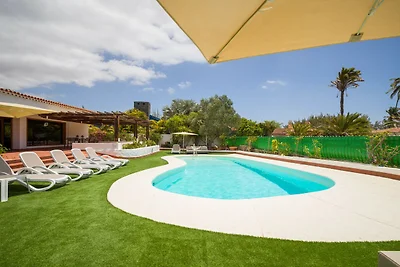 Villa mit beheiztem Pool auf Gran Canaria