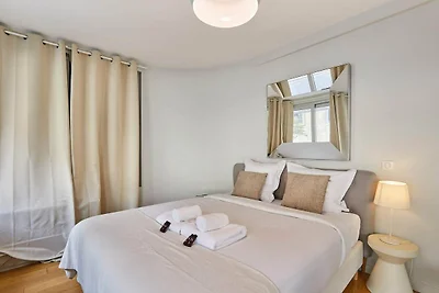 Moderne studio Invalides Tour Eiffel