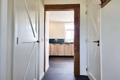 OK44 Luxus Ferienhaus für 6 mit 2 Bäder