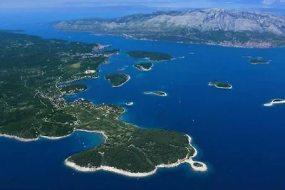 Lumbarda Resort Apartments - Standard One-Bed...