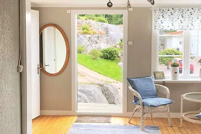5 Personen Ferienhaus in KUNGSHAMN-By Traum