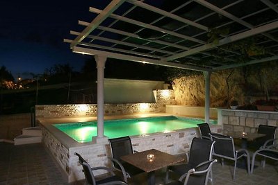 Guest House Kusalo- One Bedroom Apartment wit...