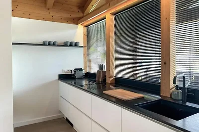 Chalet-Refugium mit Sauna in Wald