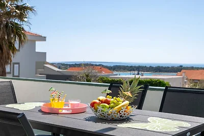 Apartments Villa Mavi, Novalja - First Floor