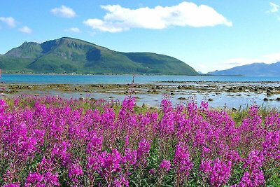 7 Personen Ferienhaus in SORTLAND-By Traum