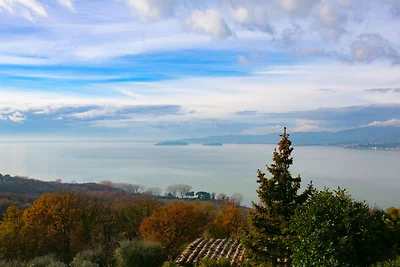 Villa di provincia a Magione con piscina...