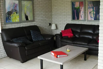 Holiday house in Ouddorp with 3 bedrooms
