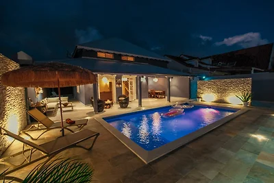Luxe villa met zwembad nabij Pointe Marin