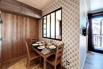 Wohnung in Fontanettes mit Bergblick