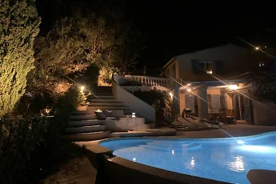 Villa mit 2 Schlafzimmer