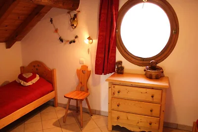 Chalet in Les Clots in der Nähe des Skilifts