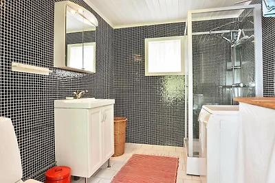 4 Personen Ferienhaus in HALLABRO-By Traum