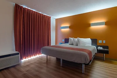 Motel6 Atlanta | 1 Kingsize-Bett,...