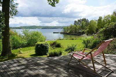 6 person holiday home in LYSEKIL