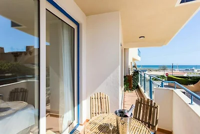 Wohnung bei Meia Praia mit Meerblick