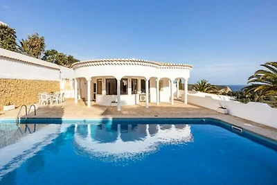 Appartamento a Burgau con piscina privata