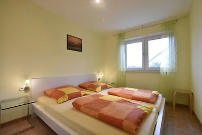 Idyllisches Ferienhaus mit überdachter...