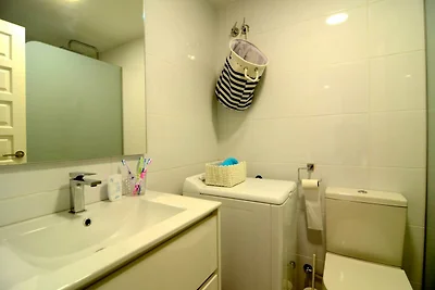 Apartment für vier Personen mit Swimmingpool