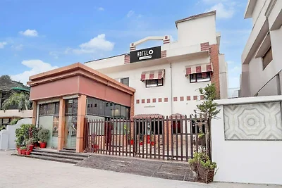 Super Hotel O Tyagi Road vicino