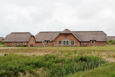 Luxus-Poolhaus am Meer -- By Traum...